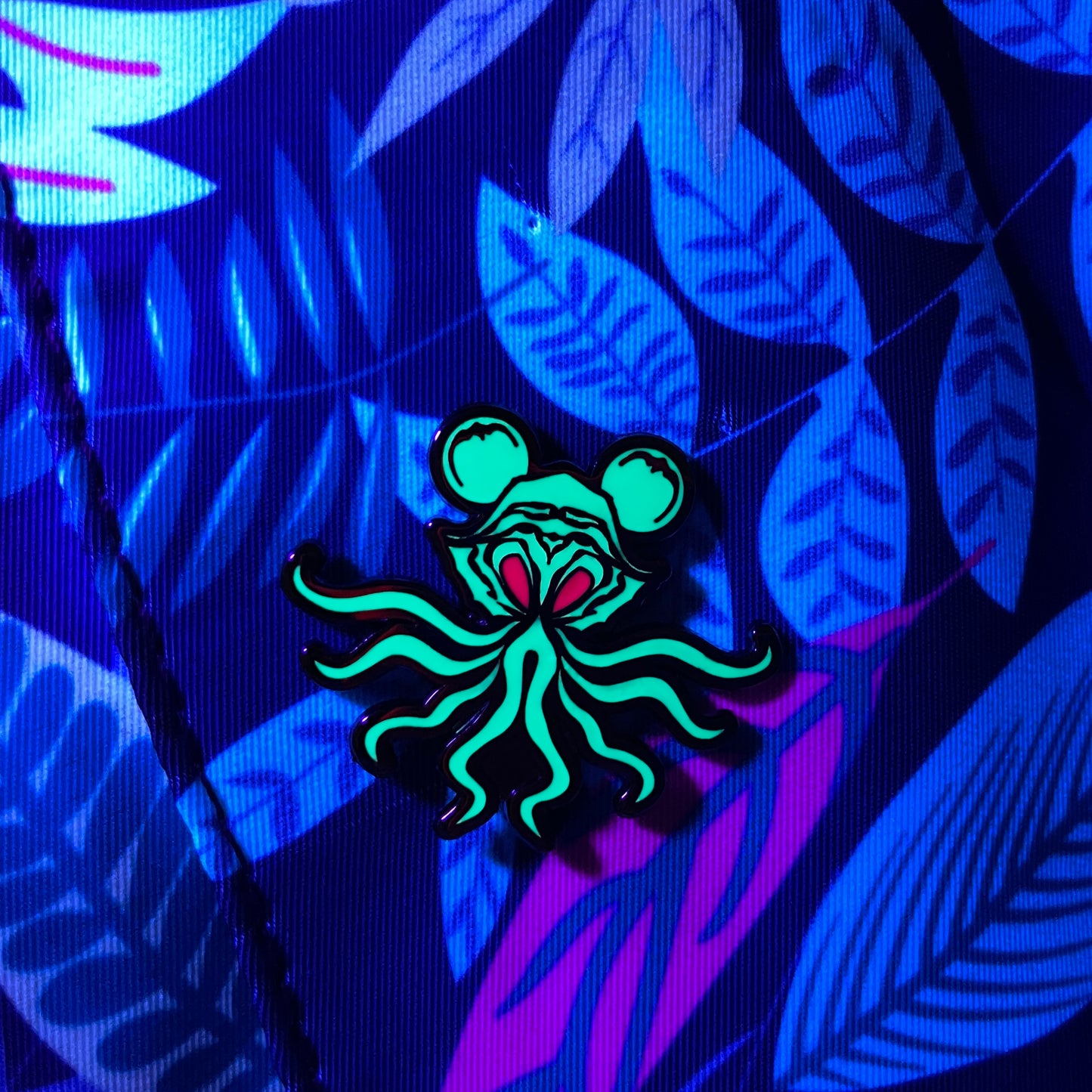 Mark of the Elder Mouse Pin (UV Variant)