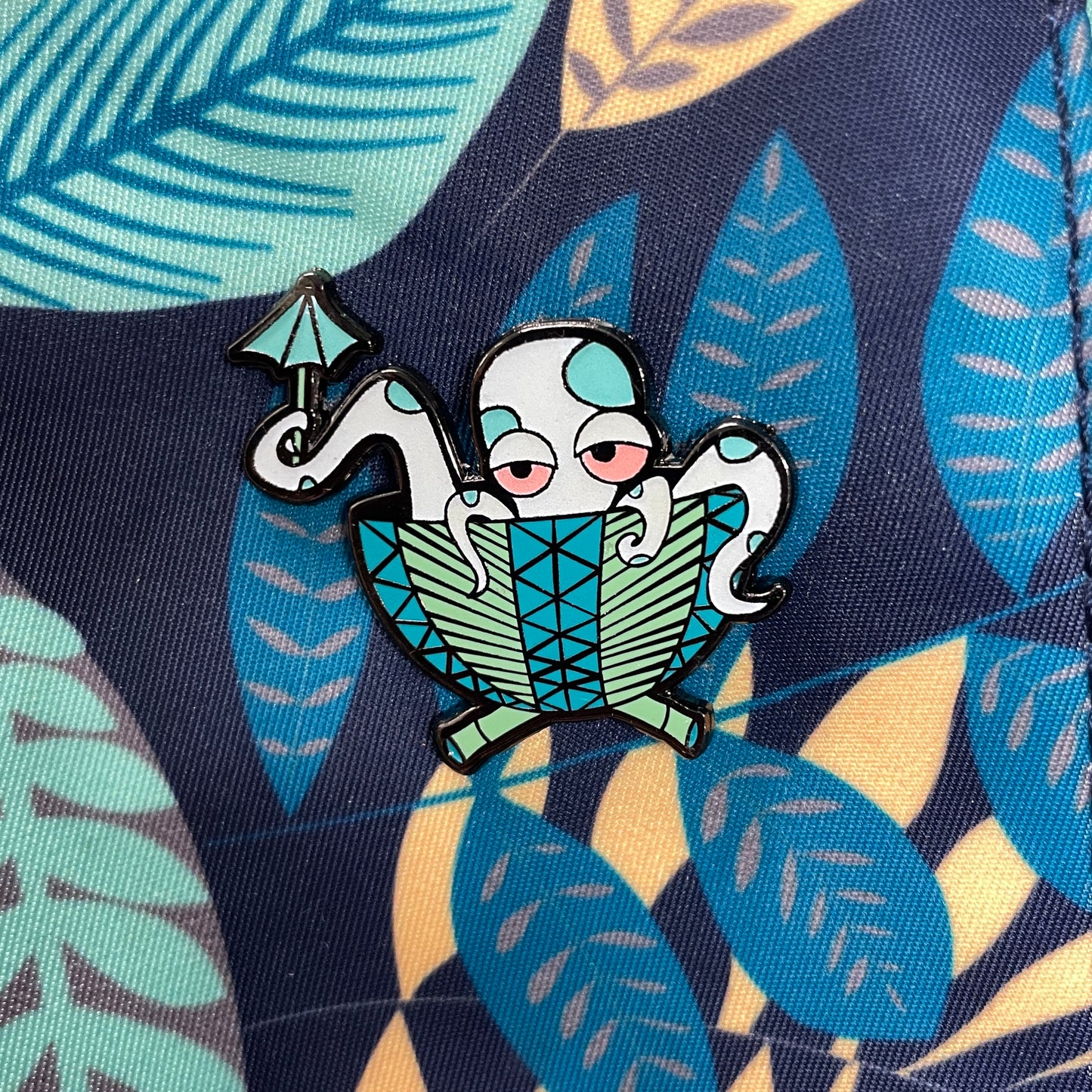 White Tipsy Tiki Octopus Pin (Glow Variant)
