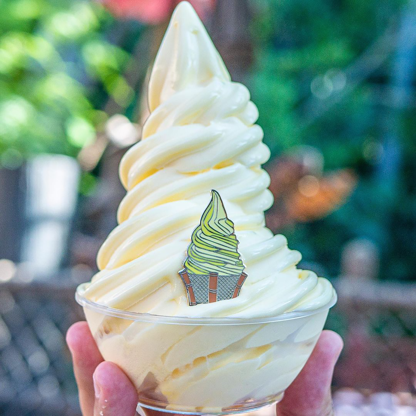 Pineapple Tiki Whip Pin