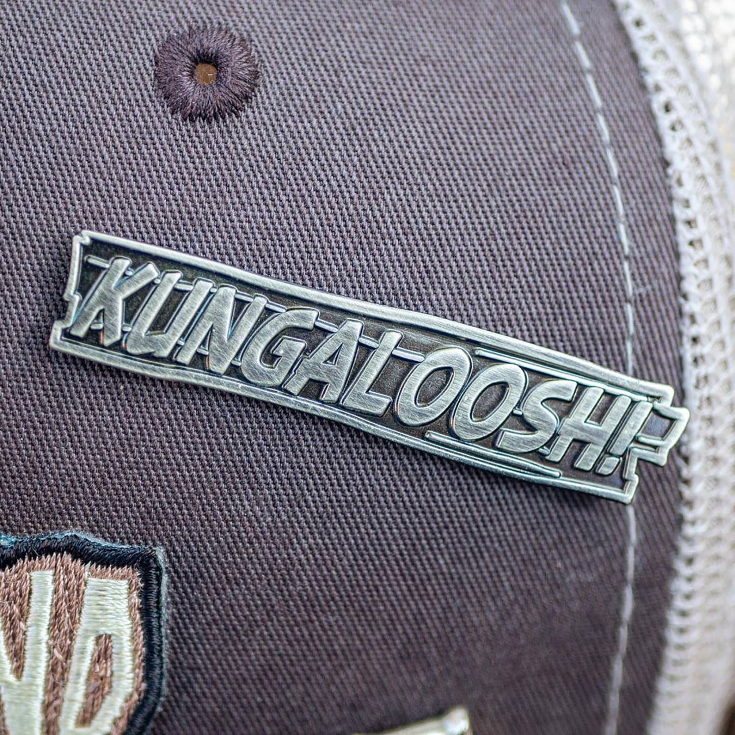 Kungaloosh! Adventurers' Club Greeting Die-Struck Pin (Bronze)
