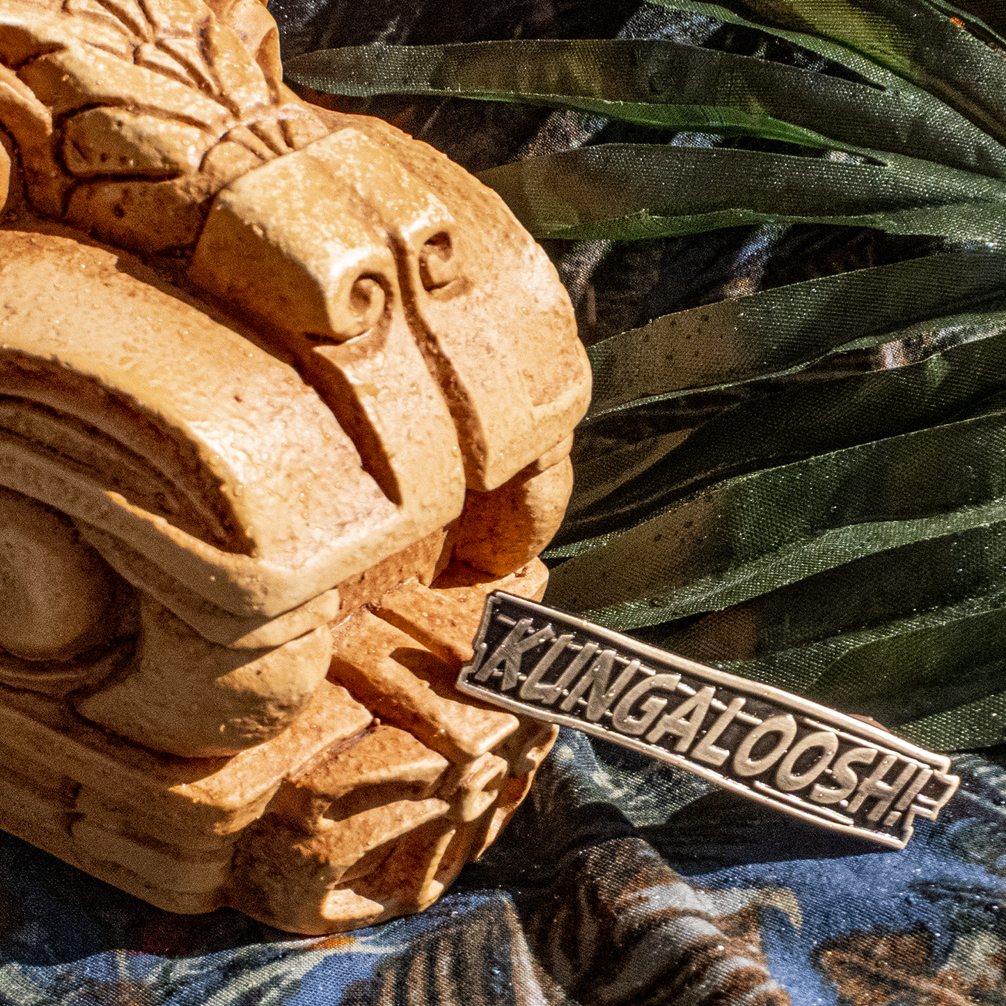 Kungaloosh! Adventurers' Club Greeting Die-Struck Pin (Bronze)